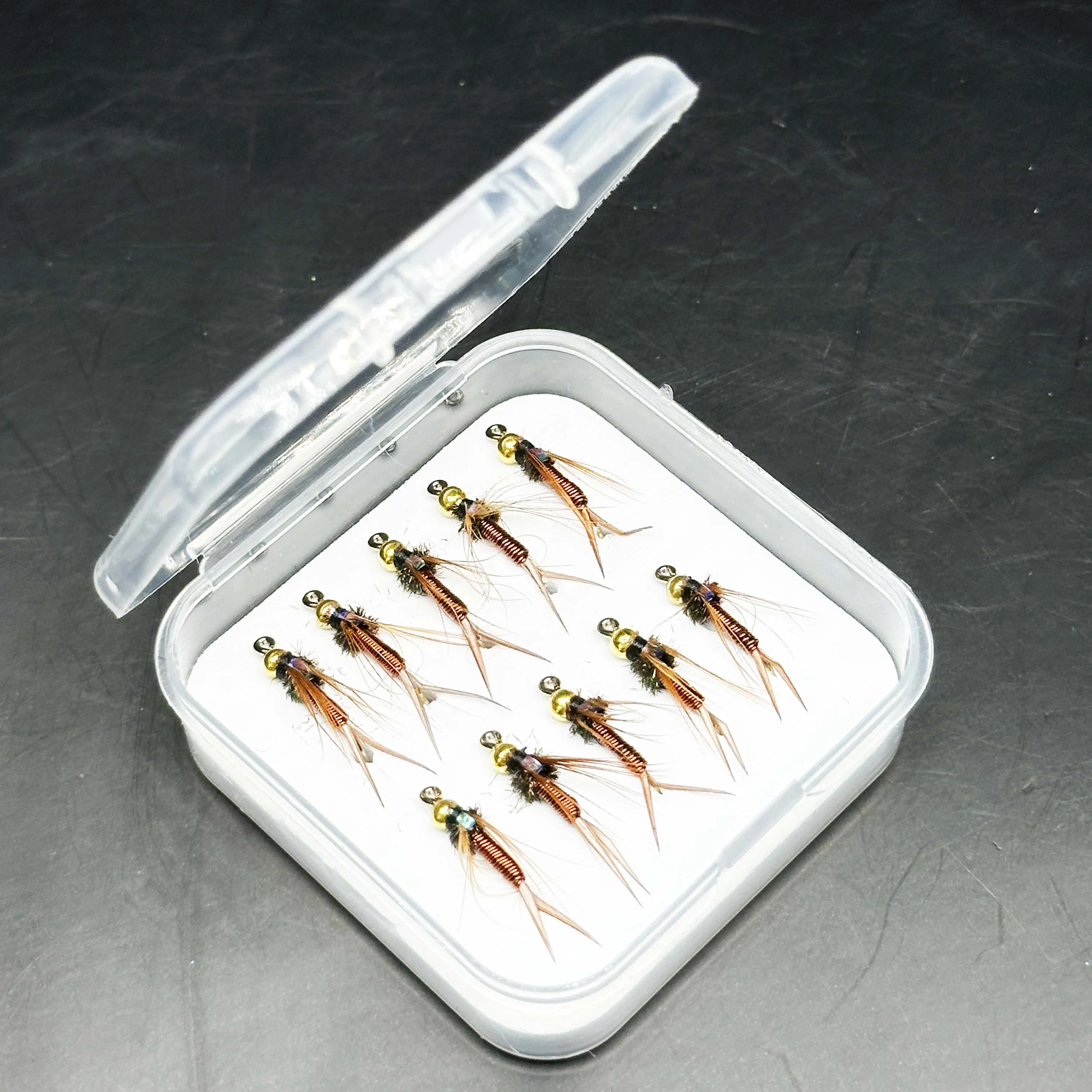 Colección de señuelos de pesca con mosca