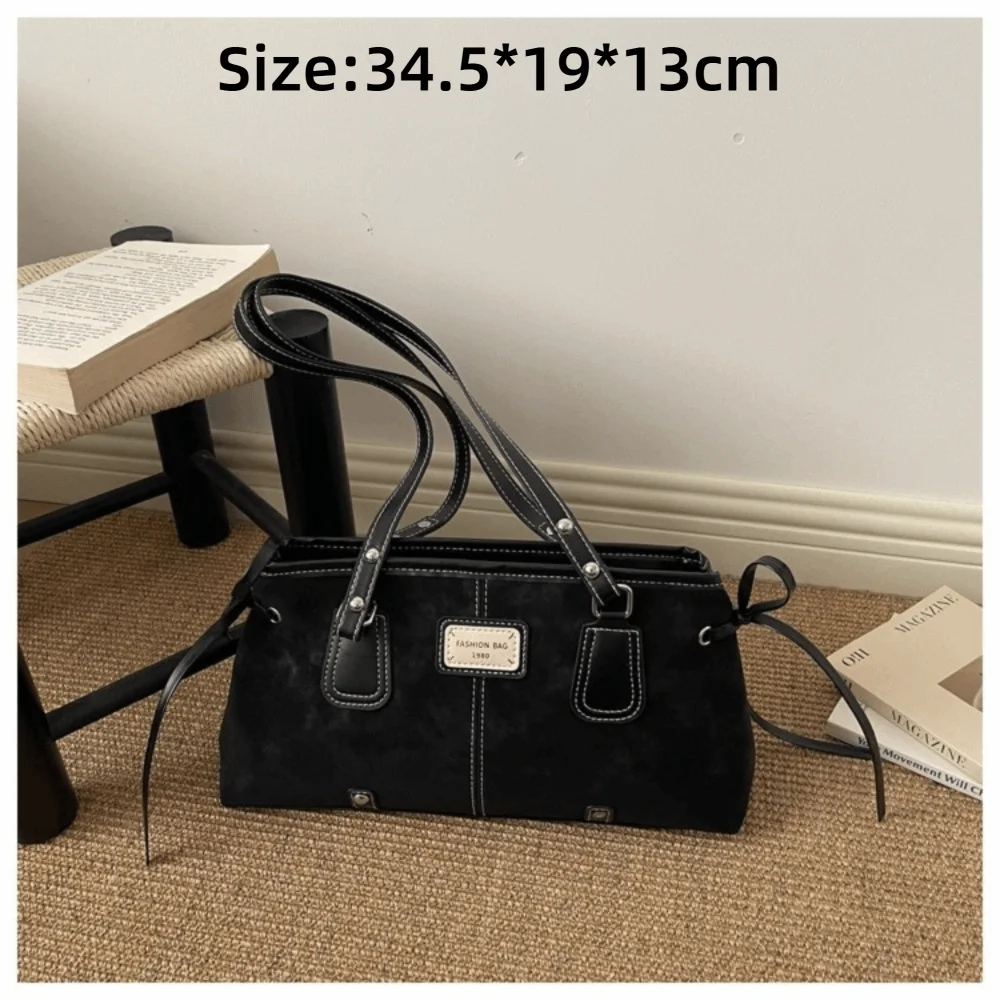 Bolso tote de viaje versátil con cierre y patas metálicas - imagen 4