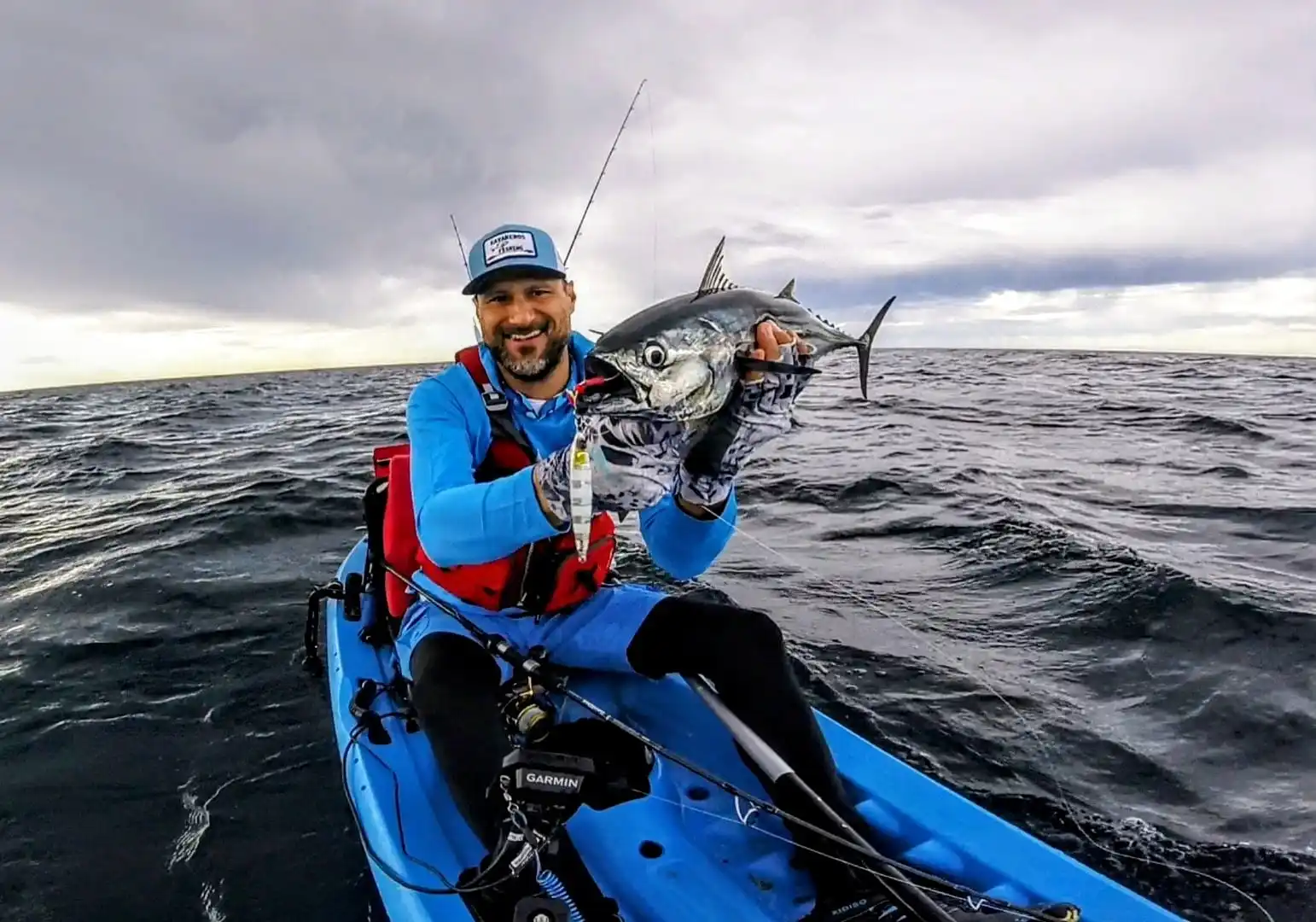 Señuelo de jigging metálico FSTK en detalle