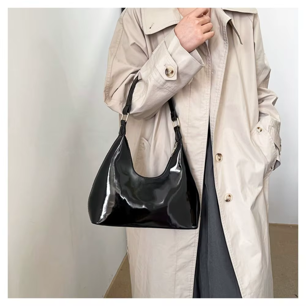 Bolso Mensajero de Cuero PU para Mujer – Resistente y Brillante - imagen 4