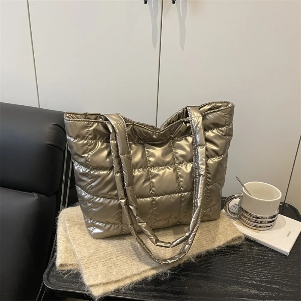 Bolso acolchado de hombro gran capacidad color liso para mujer - imagen 5