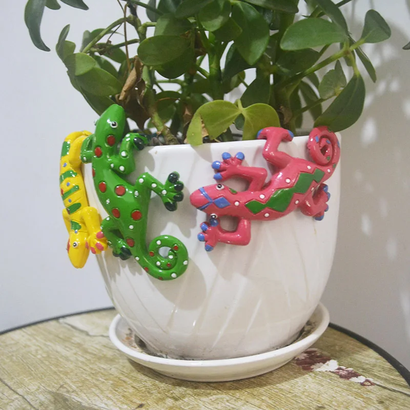 Decoración de macetas con lagartos pequeños en resina sintética