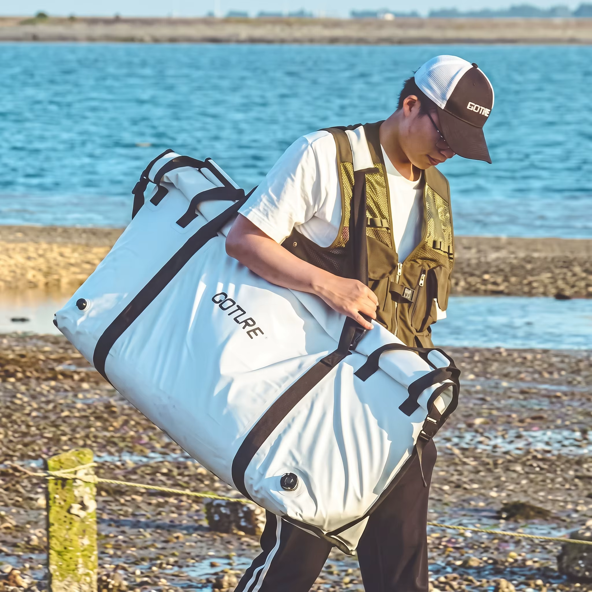 Bolsa Térmica Goture para Pesca – Aislada, Resistente y Portátil