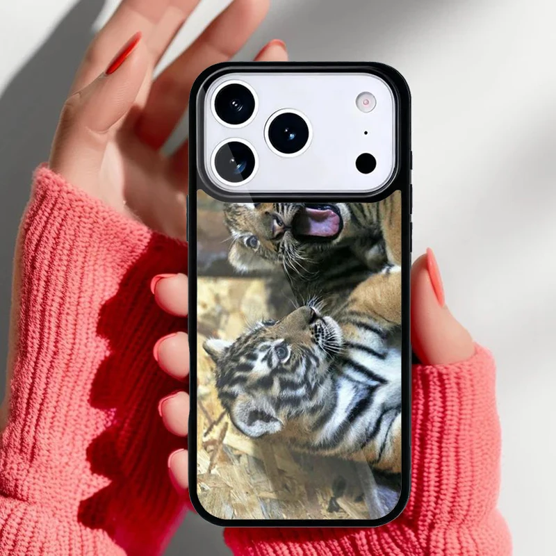 Funda con tigre bebé