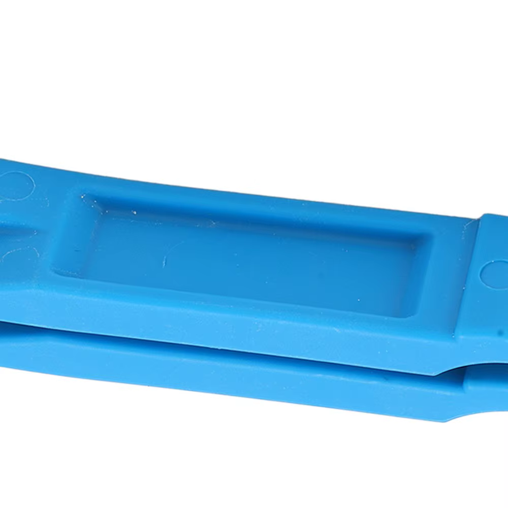 Vista lateral de las palancas desmontables para neumáticos de bicicleta