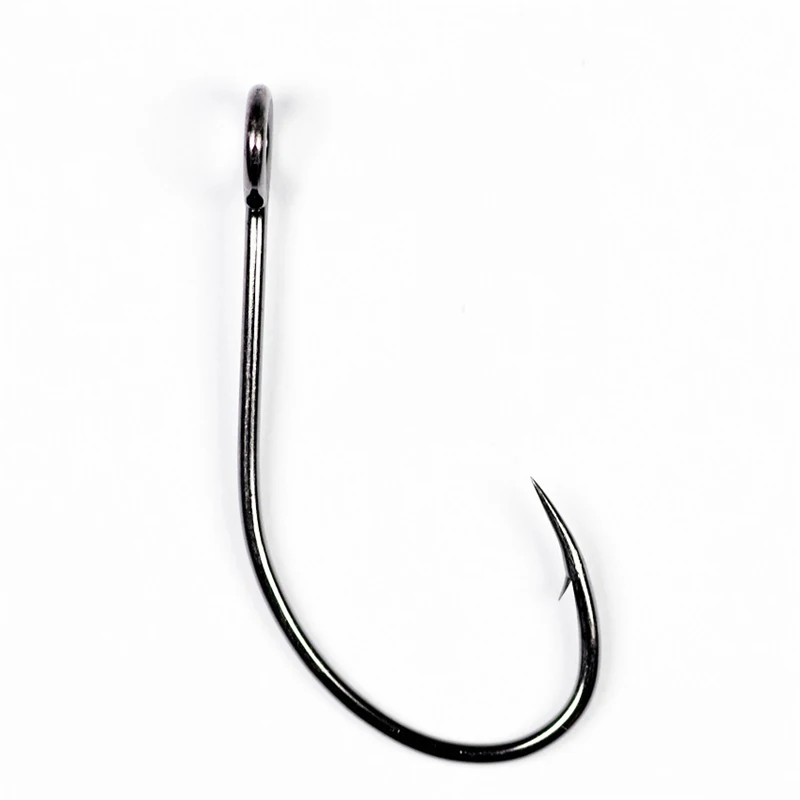 Detalle del ojo grande y la púa del anzuelo de pesca