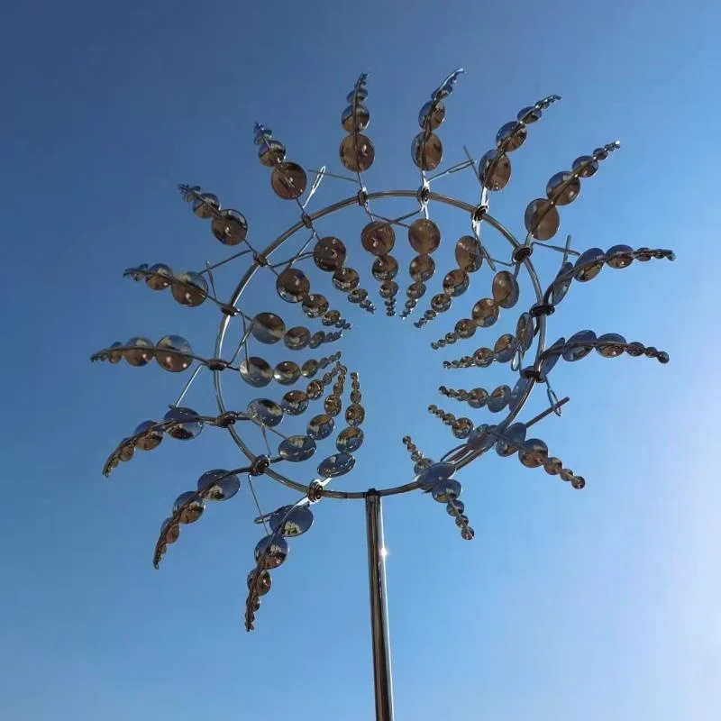 Molinete Giratorio Decorativo – Escultura Náutica para Jardín - imagen 2