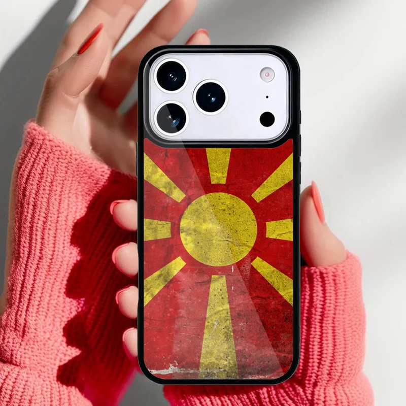 Diseño detallado de la bandera en la carcasa