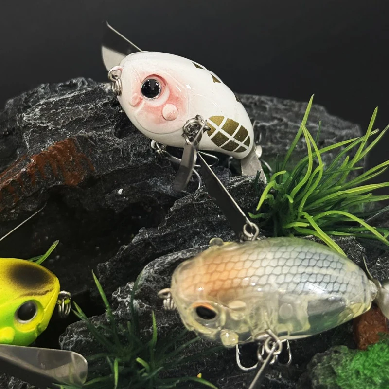 Señuelo cicada de superficie flotante con sonido y hélice metálica - imagen 2