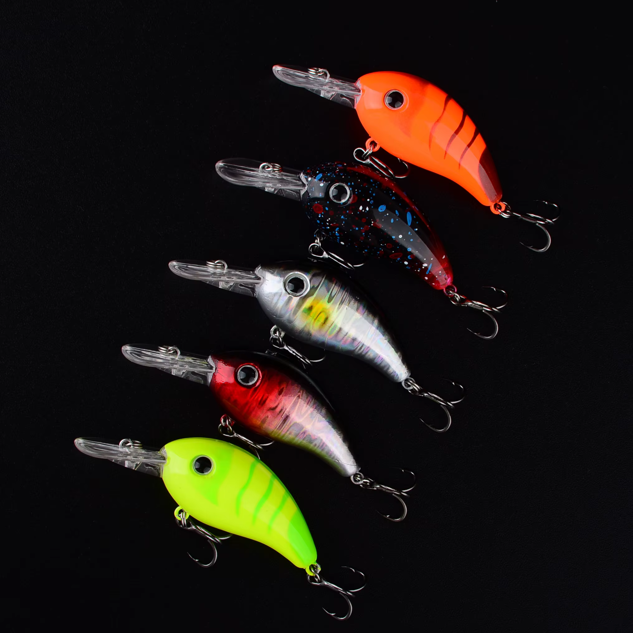 Crankbait Flotante 6cm – Anzuelos triples para lubina y carpa