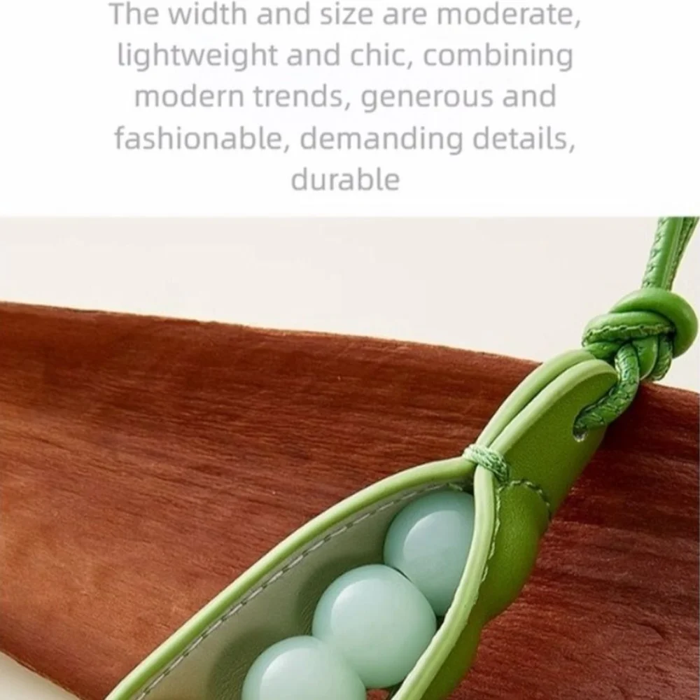 Llavero de cuero estilo versátil color verde guisante artesanal - imagen 3