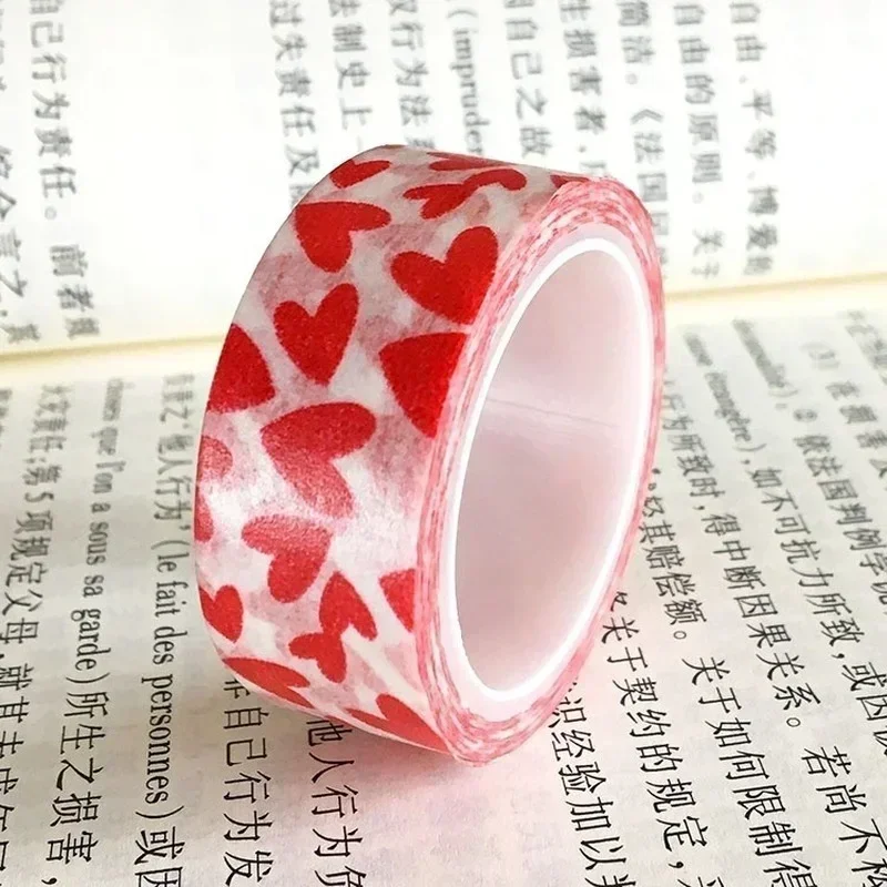 Cinta adhesiva decorativa de corazones rojos para manualidades - imagen 5