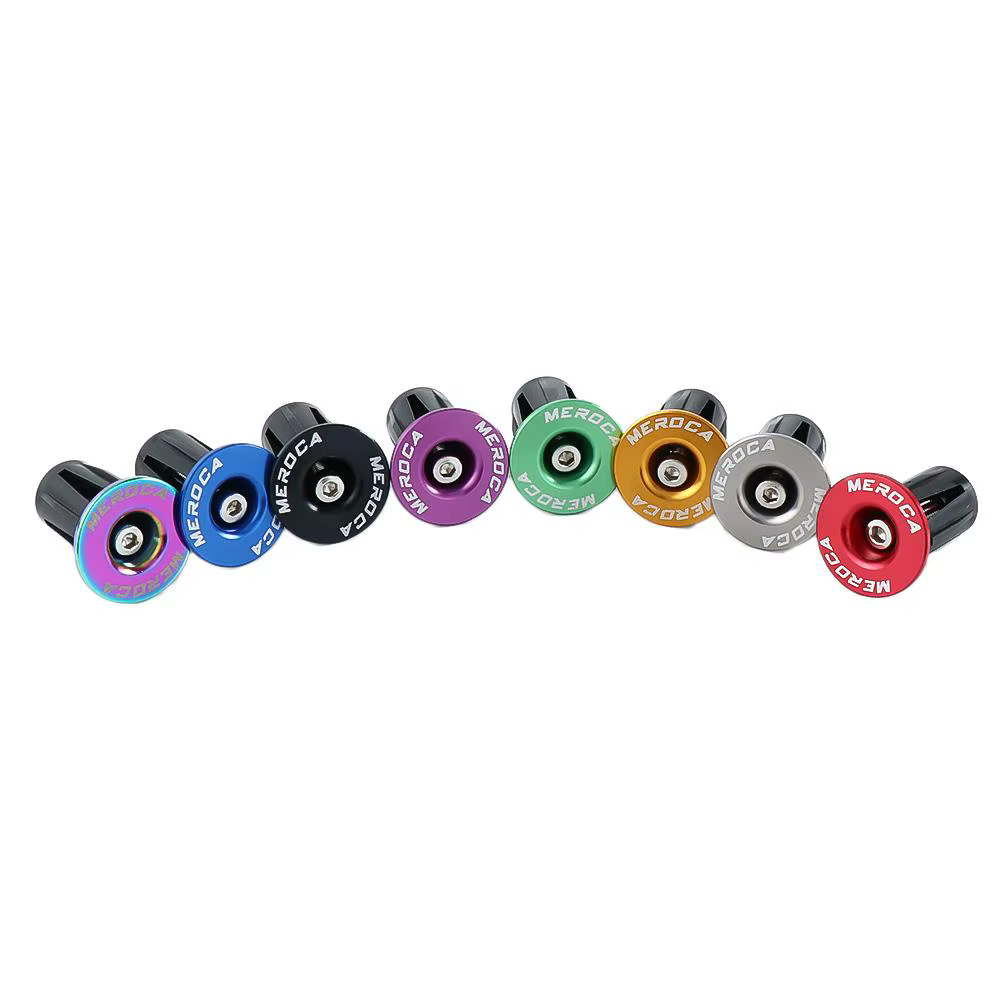 Tapones de extremo para manillar de bicicleta en color plateado instalados