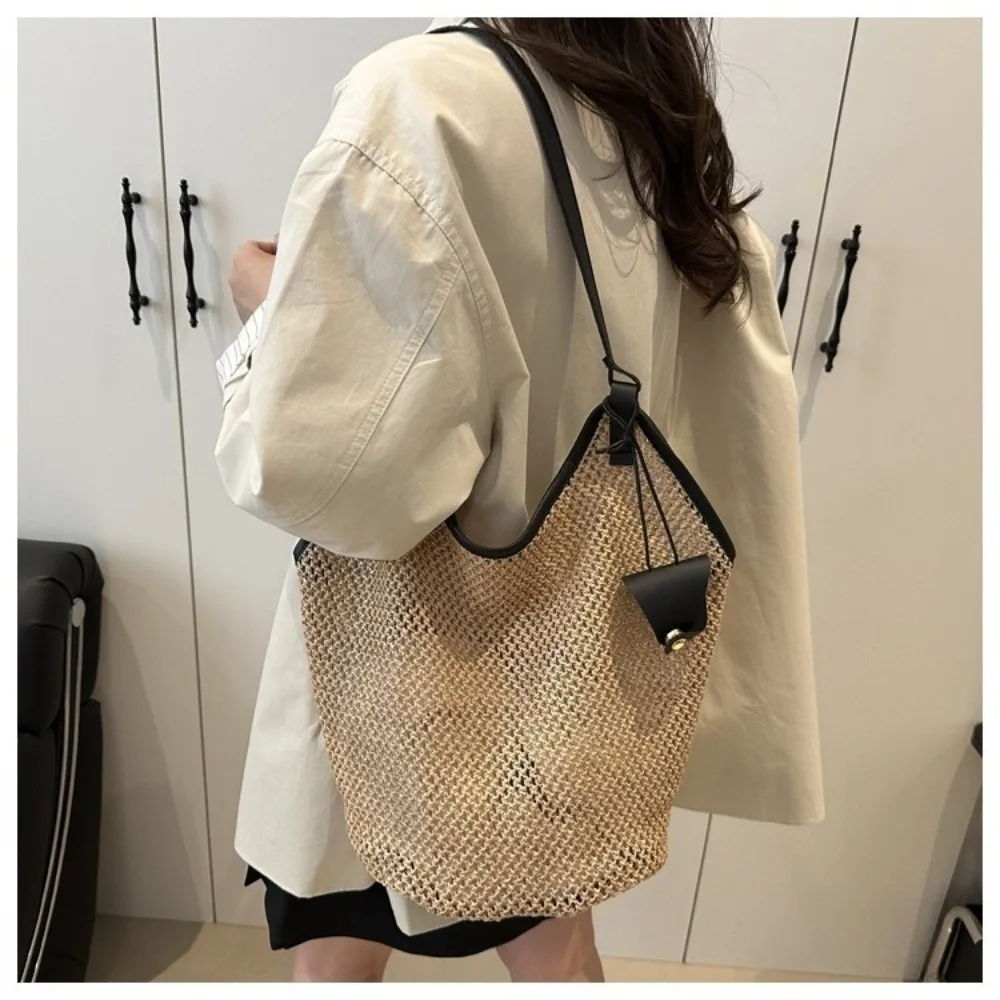Bolso de hombro de paja tejida con correas de PU y gran capacidad - imagen 3