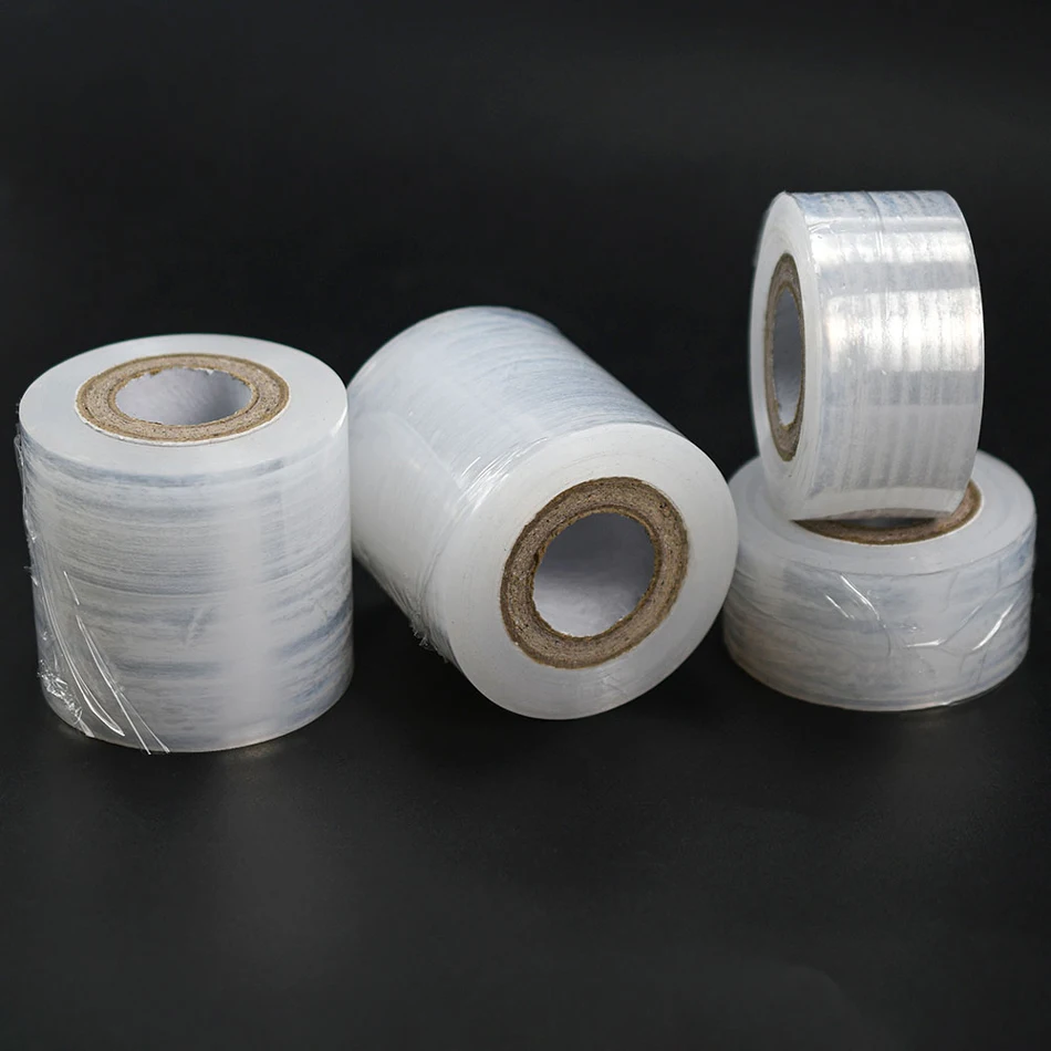 Rollos de film estirable transparente sobre carrete de pesca