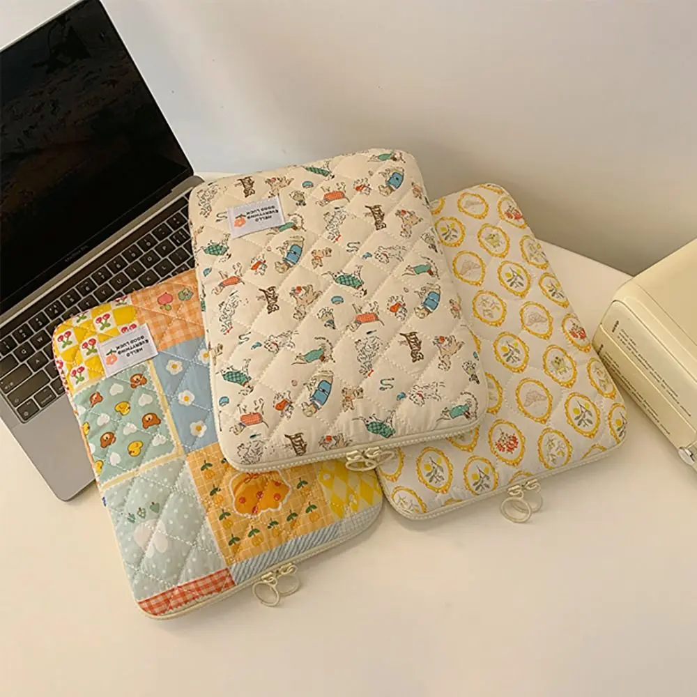 Funda Portátil con Flores - Resistente al Agua para Mujer