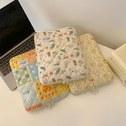 Funda Portátil con Flores - Resistente al Agua para Mujer