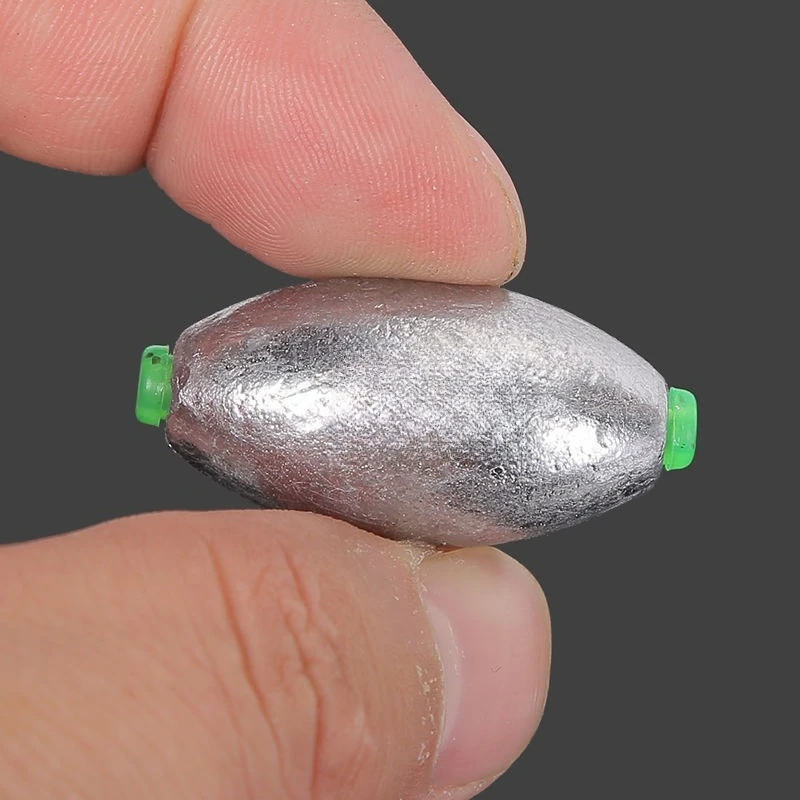 Detalle de plomos desmontables para pesca
