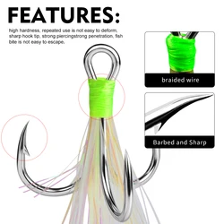 Anzuelo triple Proberos con pluma y púas – Acero carbono