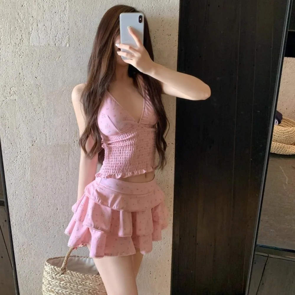 Bikini de talle alto con control de abdomen y falda escalonada rosa - imagen 3