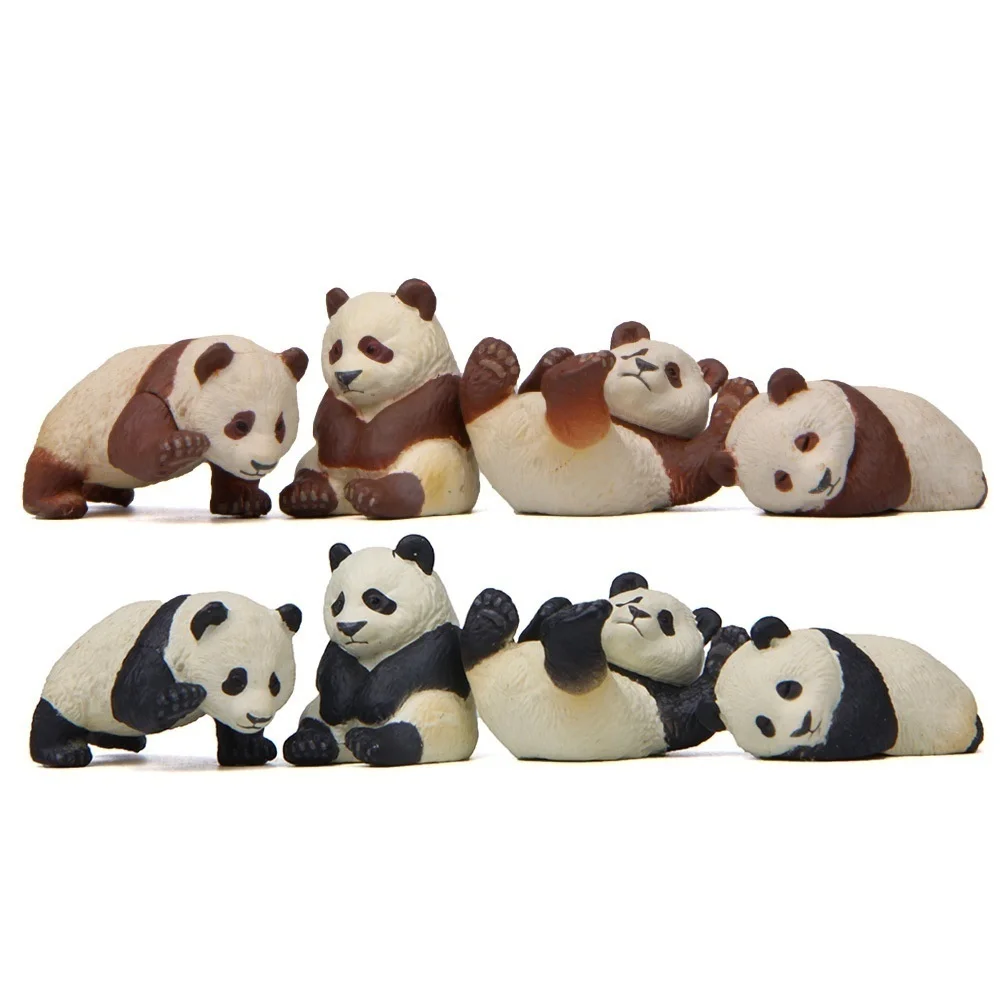 Pandas en distintas posturas: tocando el tambor, la trompeta y relajándose