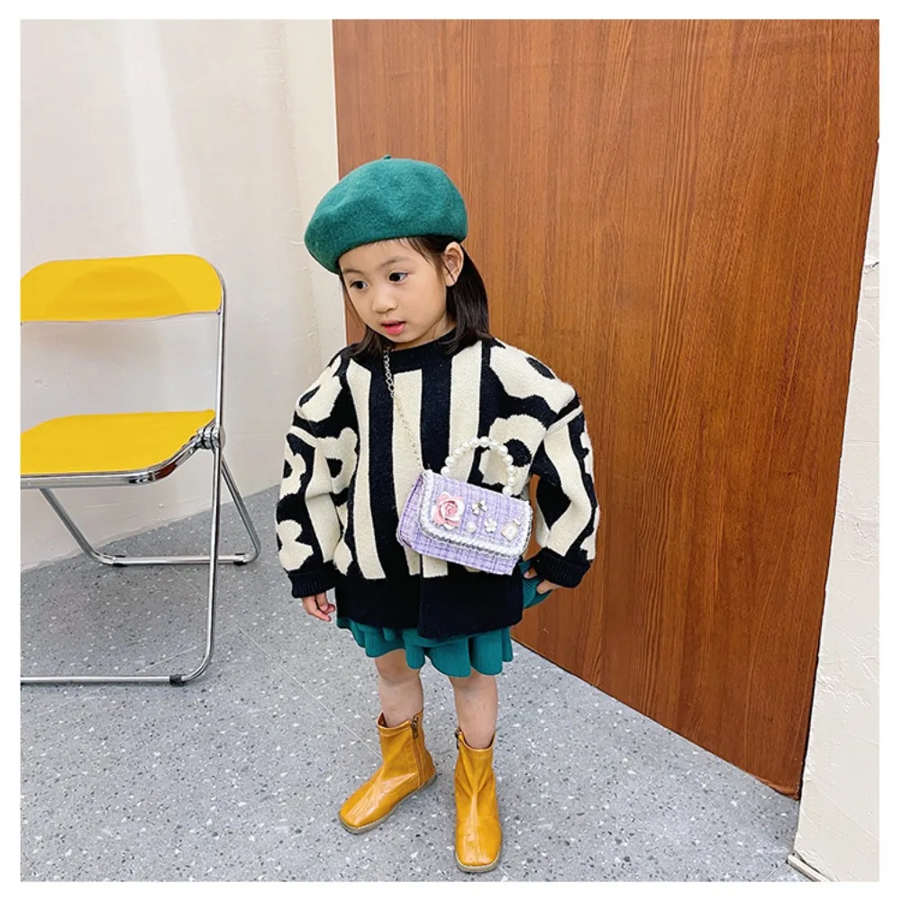 Mini bolso bandolera floral para niños con asa de perlas - imagen 5