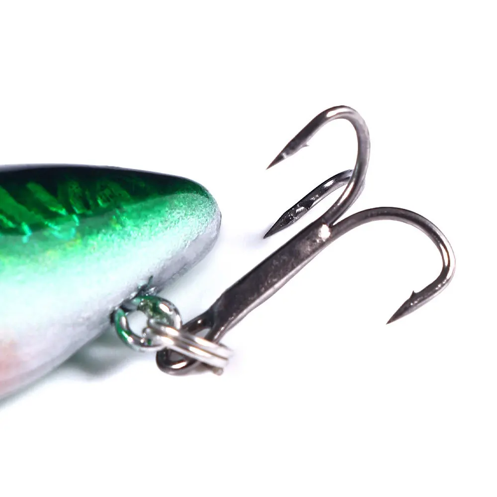 Vista trasera del crankbait mostrando las anillas y el cebo
