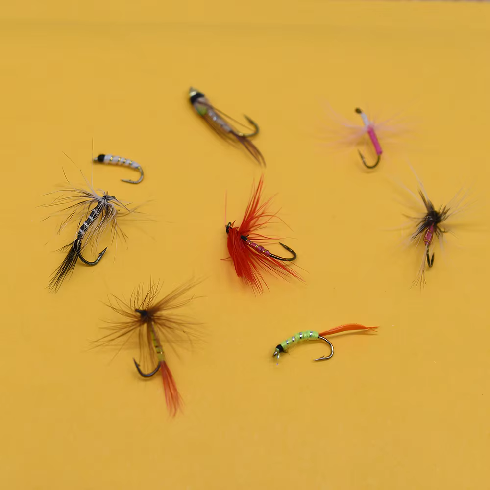 Kit moscas artificiales para trucha y lubina – Secas, húmedas y serpentinas - imagen 3