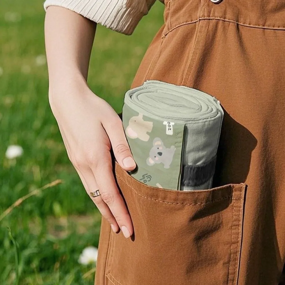 Manta de picnic impermeable plegable con asa de transporte - imagen 3