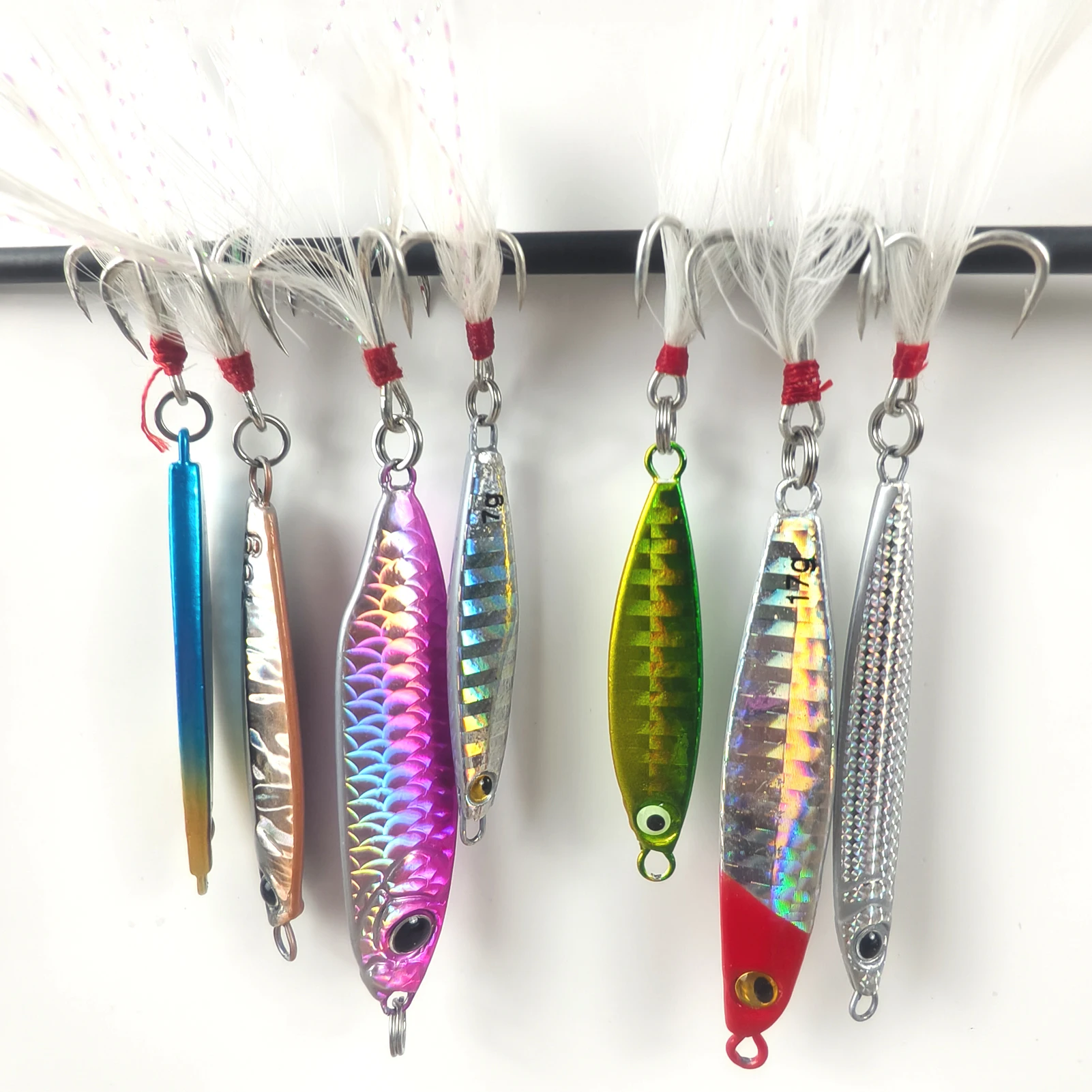 Kit señuelos de mar Free Fisher VIB con anzuelo triple y plumas