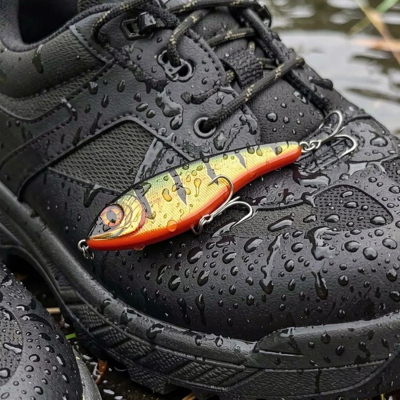 Jerkbait Glide hundido realista con ojos 3D y anzuelos para lucio - imagen 3