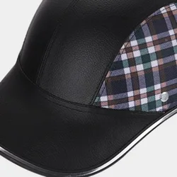 Casco de bicicleta ligero tipo gorra con correa ajustable