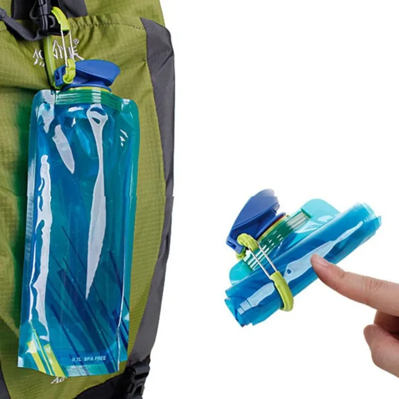 Botella de agua plegable reutilizable en varios colores