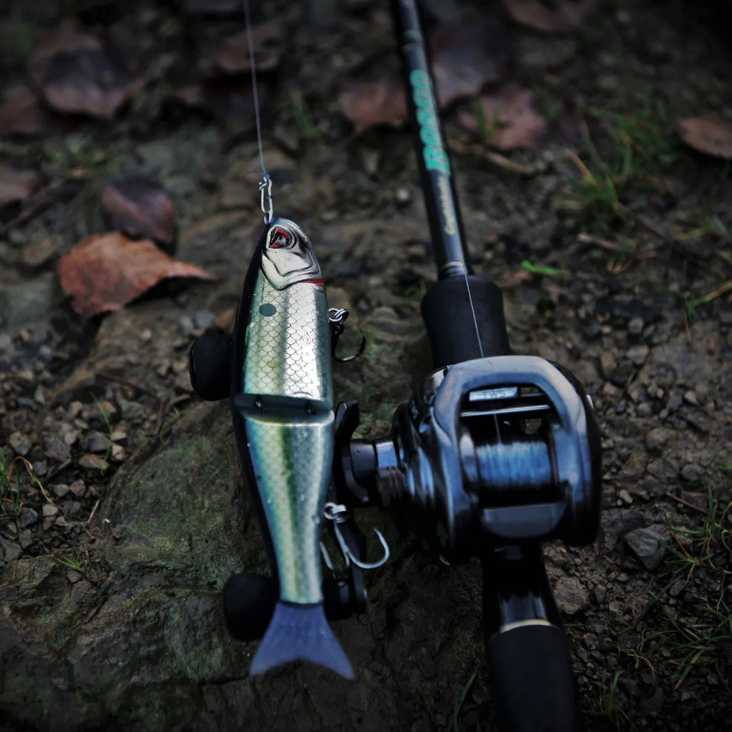 Bassdash Swimbait vista lateral mostrando diseño realista