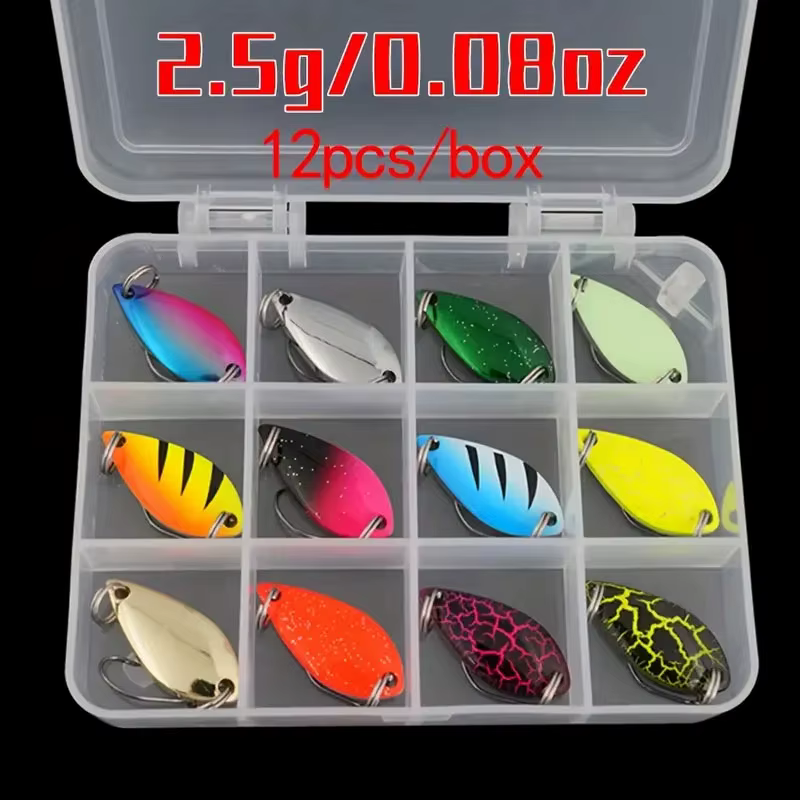 señuelos de pesca metálicos con sus respectivas cajas