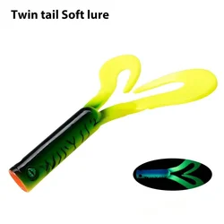 Jig Trailer natural para swimbait cola doble de lubina en agua dulce