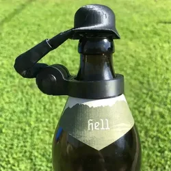 Tapón cerveza artesanal casco soldado divertido sin abolladuras