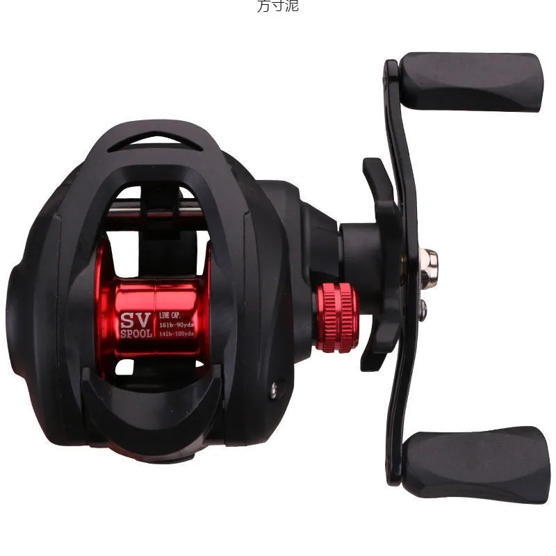 Vista frontal del carrete baitcasting negro