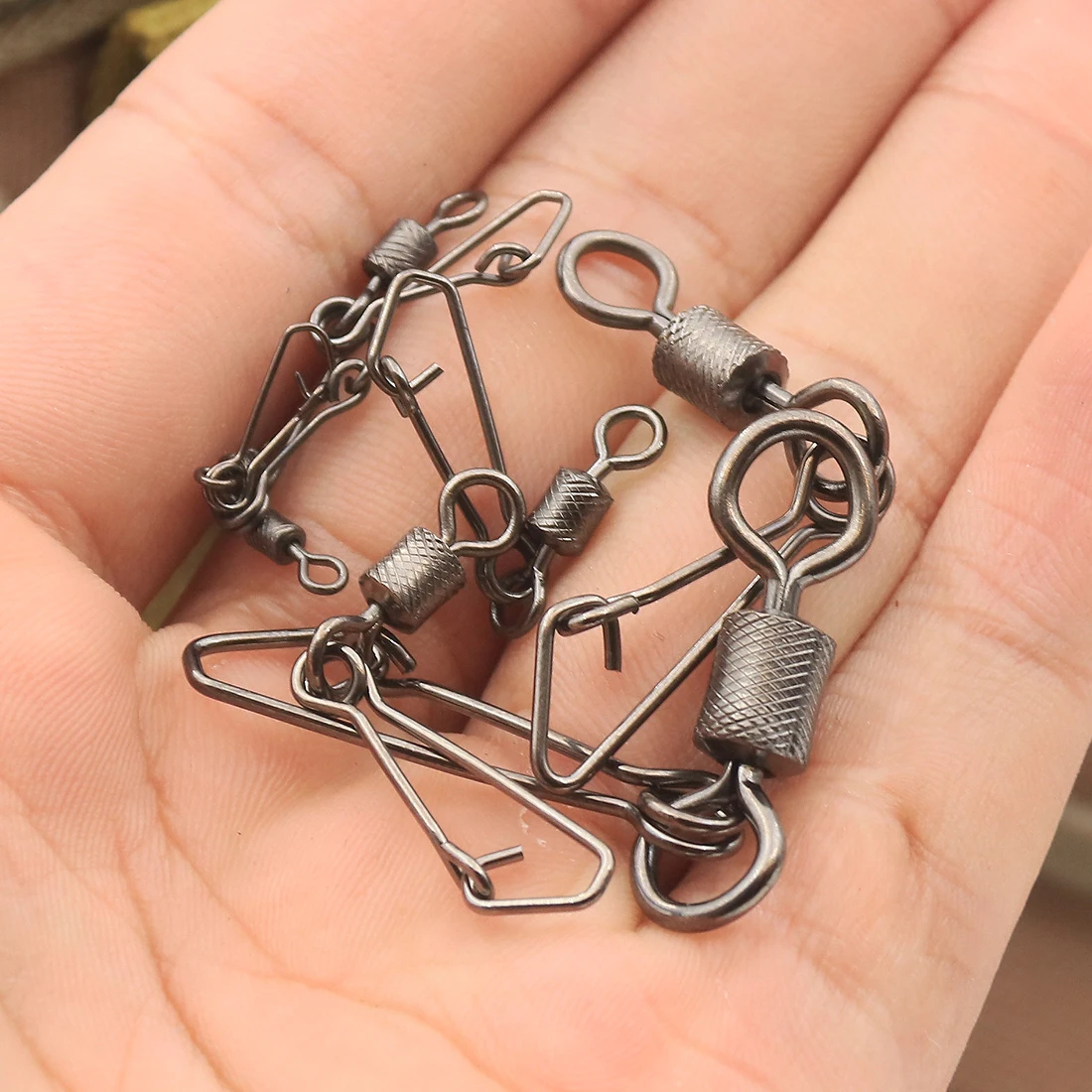 Conjunto de 50 giratorios FishTrip en su empaque