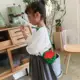 Bolso bandolera infantil de fresa con monedero cruzado brillante - imagen 3