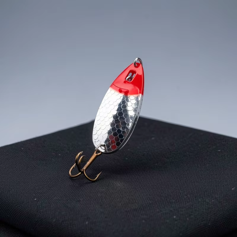 Señuelo Cuchara Metal para Río – Hoja Triangular Roja 14.8g - imagen 5