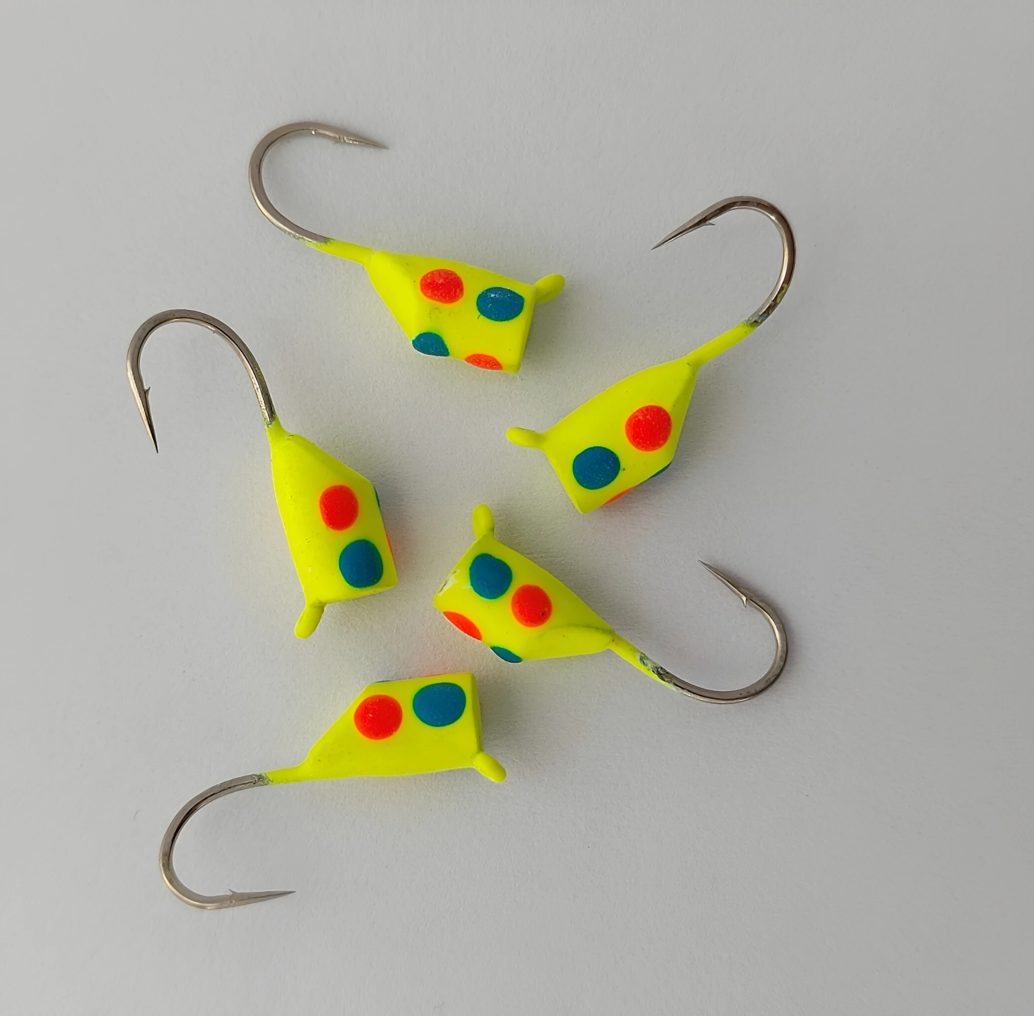 Jigs de tungsteno para pesca de hielo con colores surtidos - imagen 4