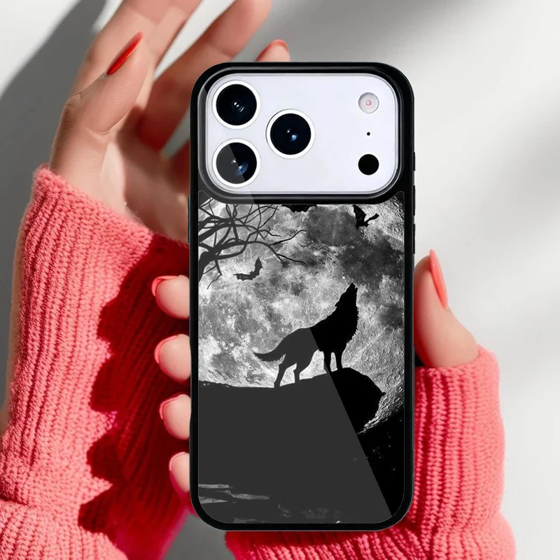 Funda Krajews con diseño de lobo rugiente y luna