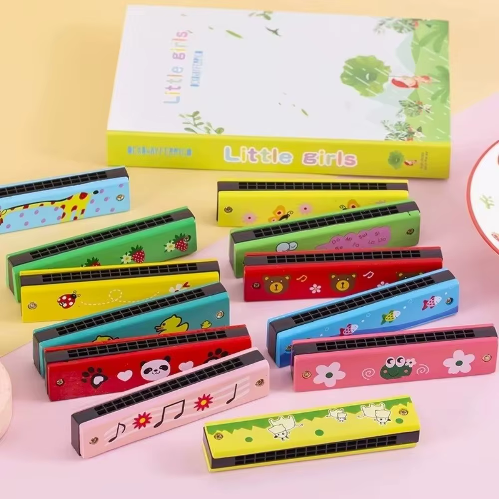 Melódica infantil de madera con dibujos animados y colores