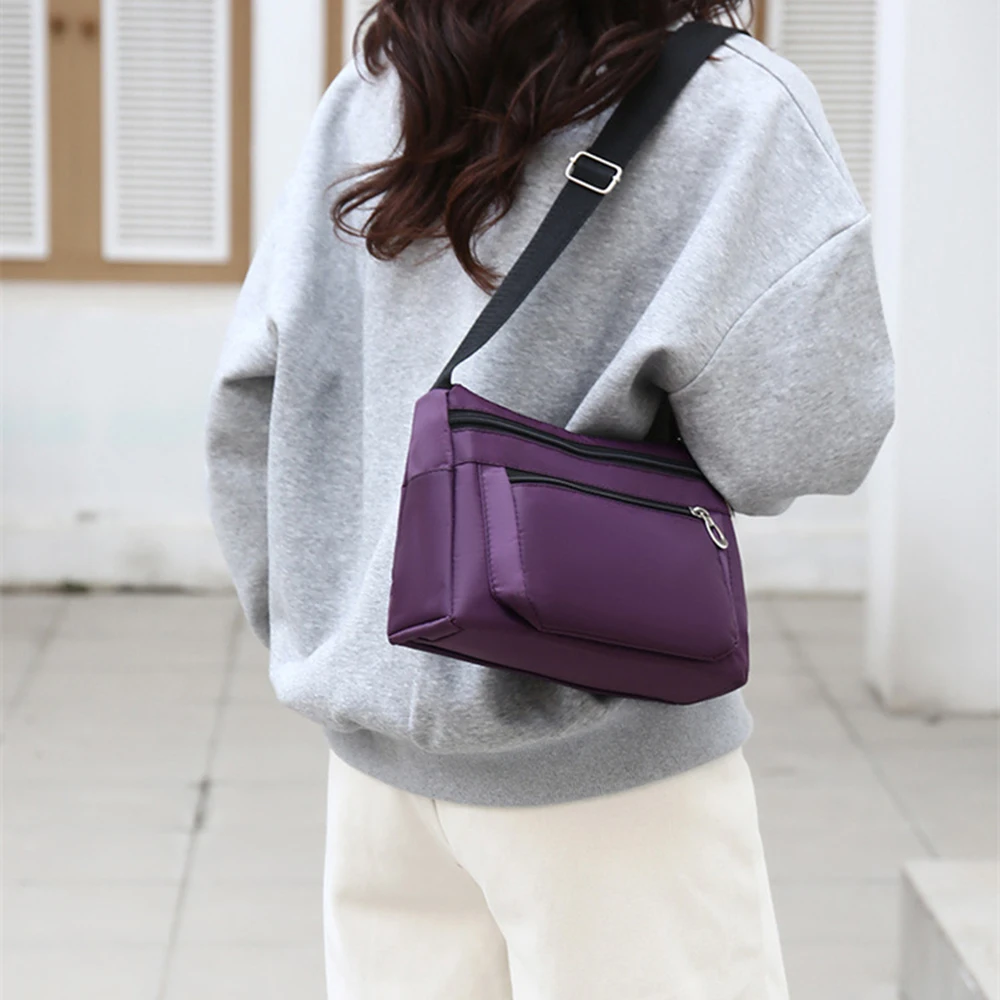 Bolso impermeable y funcional