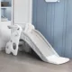 Tobogán infantil plegable con base estable y escalones para niños