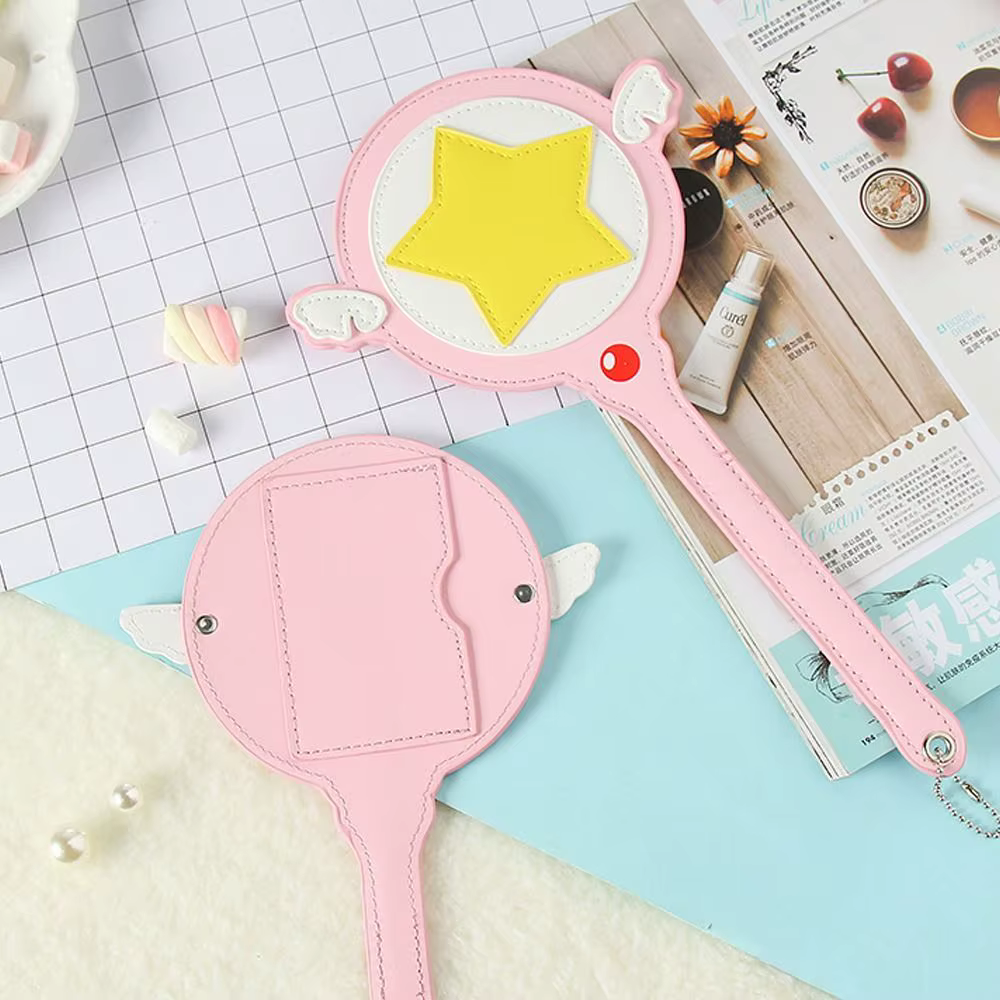 Funda para cartas anime de cuero PU con varita mágica y alas