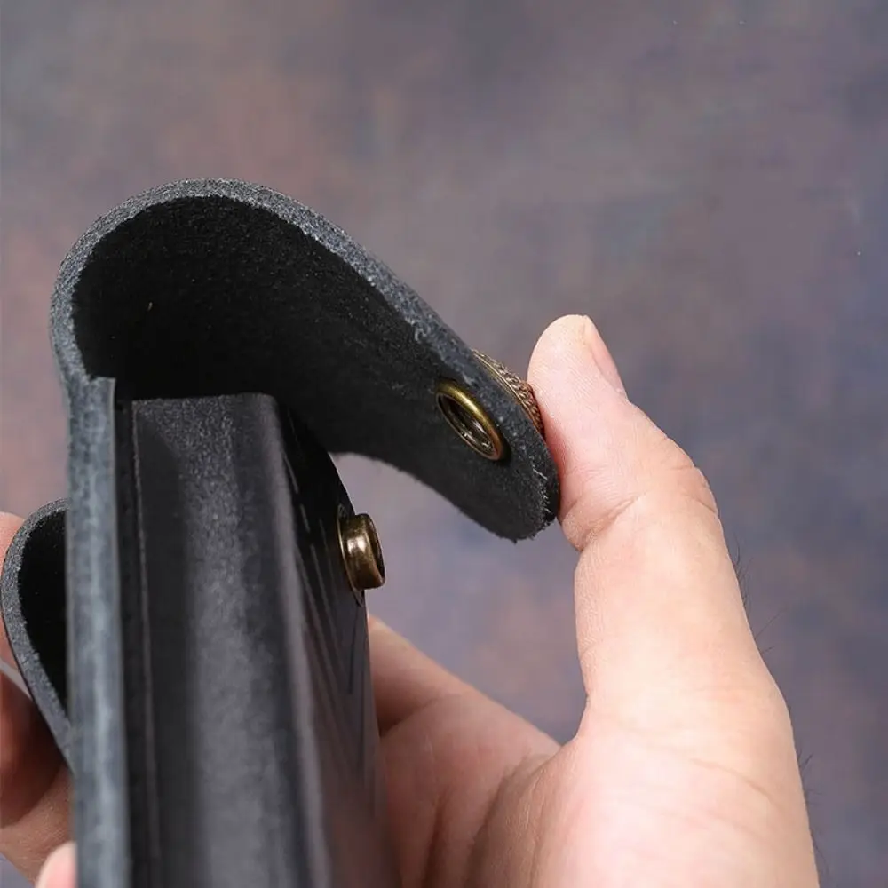 Funda plegable para herramienta de exteriores