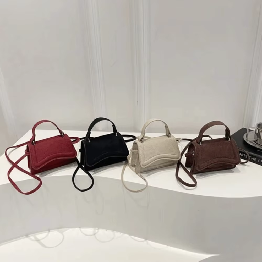 Bolso bandolera mini cuadrado de ante liso para mujer - imagen 5