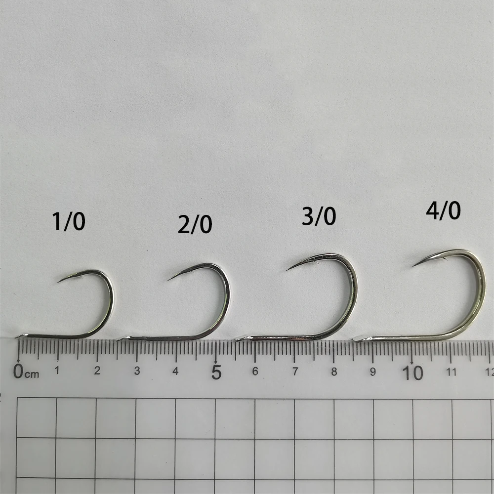 Detalle de anzuelos individuales forjados para jigging lento